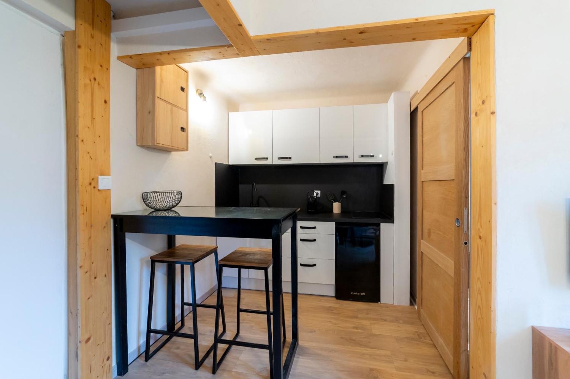 La Galleanne Studio Agreable Et Chaleureux Briancon  Exterior photo