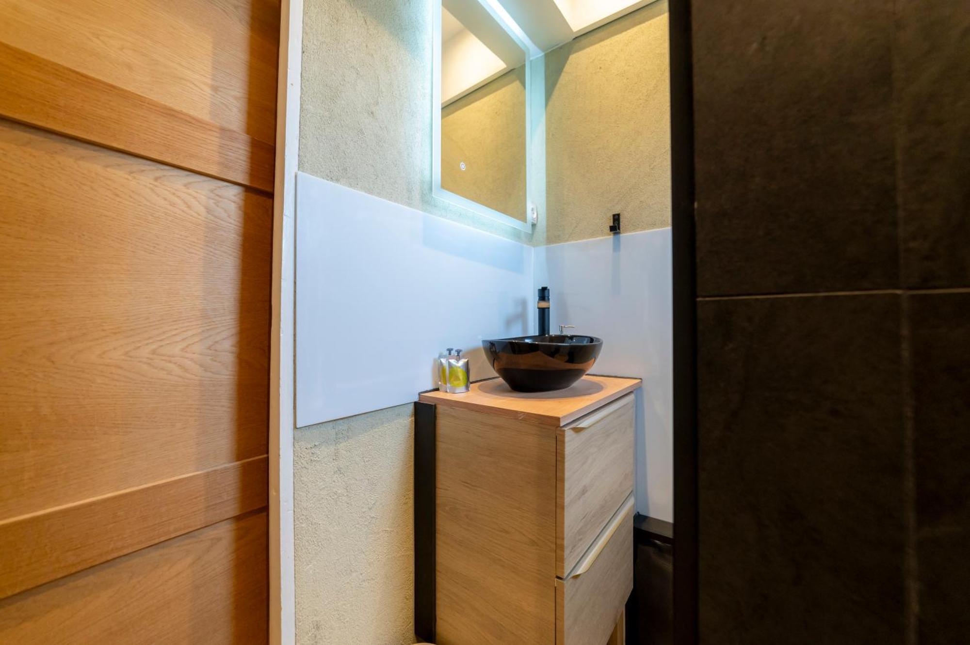 La Galleanne Studio Agreable Et Chaleureux Briancon  Exterior photo
