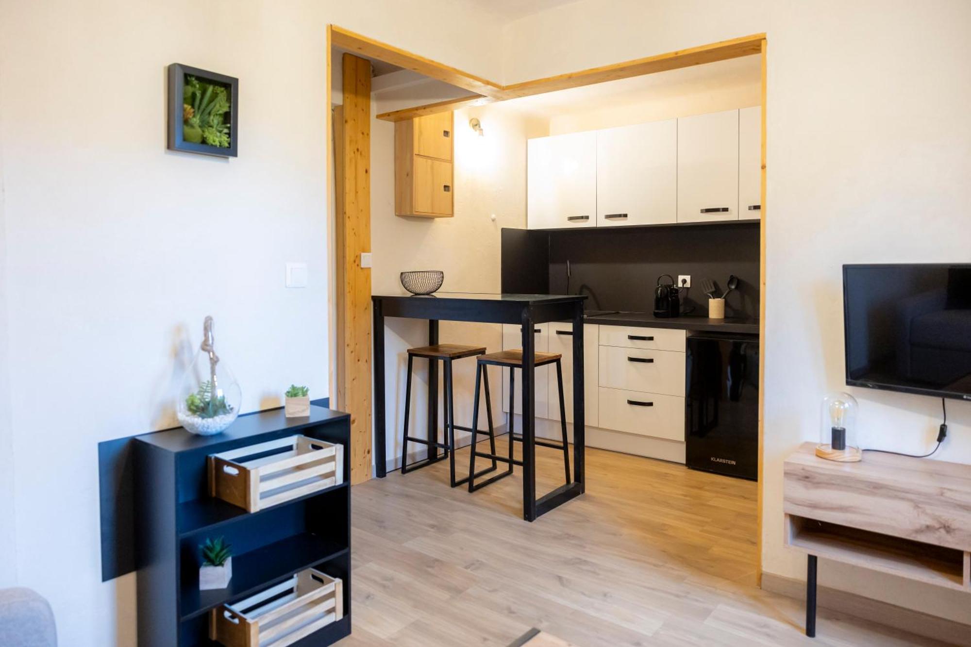 La Galleanne Studio Agreable Et Chaleureux Briancon  Exterior photo